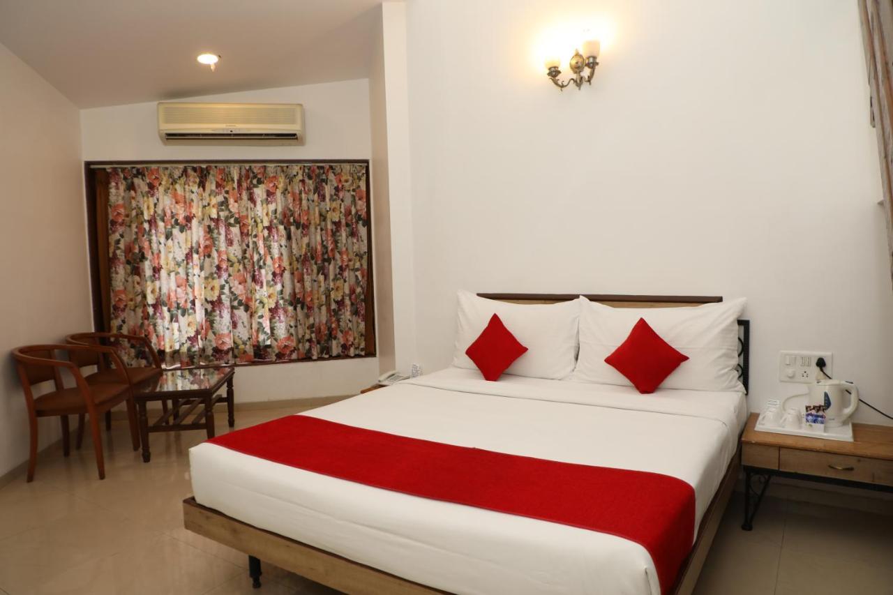 Bella Vista Mahabaleshwar Hotell Eksteriør bilde