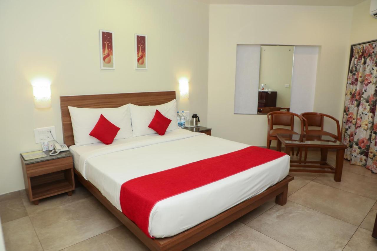 Bella Vista Mahabaleshwar Hotell Eksteriør bilde